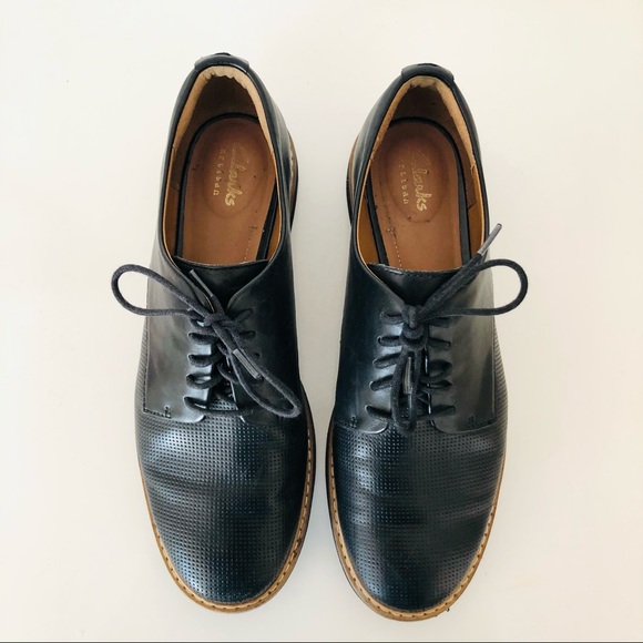 Clarks Shoes - Clarks Black Leather Oxford shoes